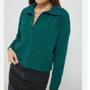 Abercrombie Checkerboard Stitch Notch Neck Sweater